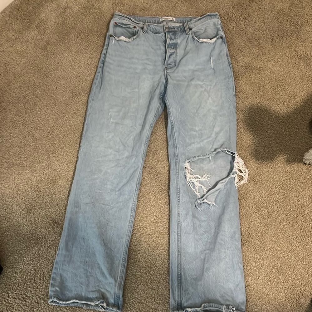 Abercrombie & Fitch Low Rise Baggy Jean